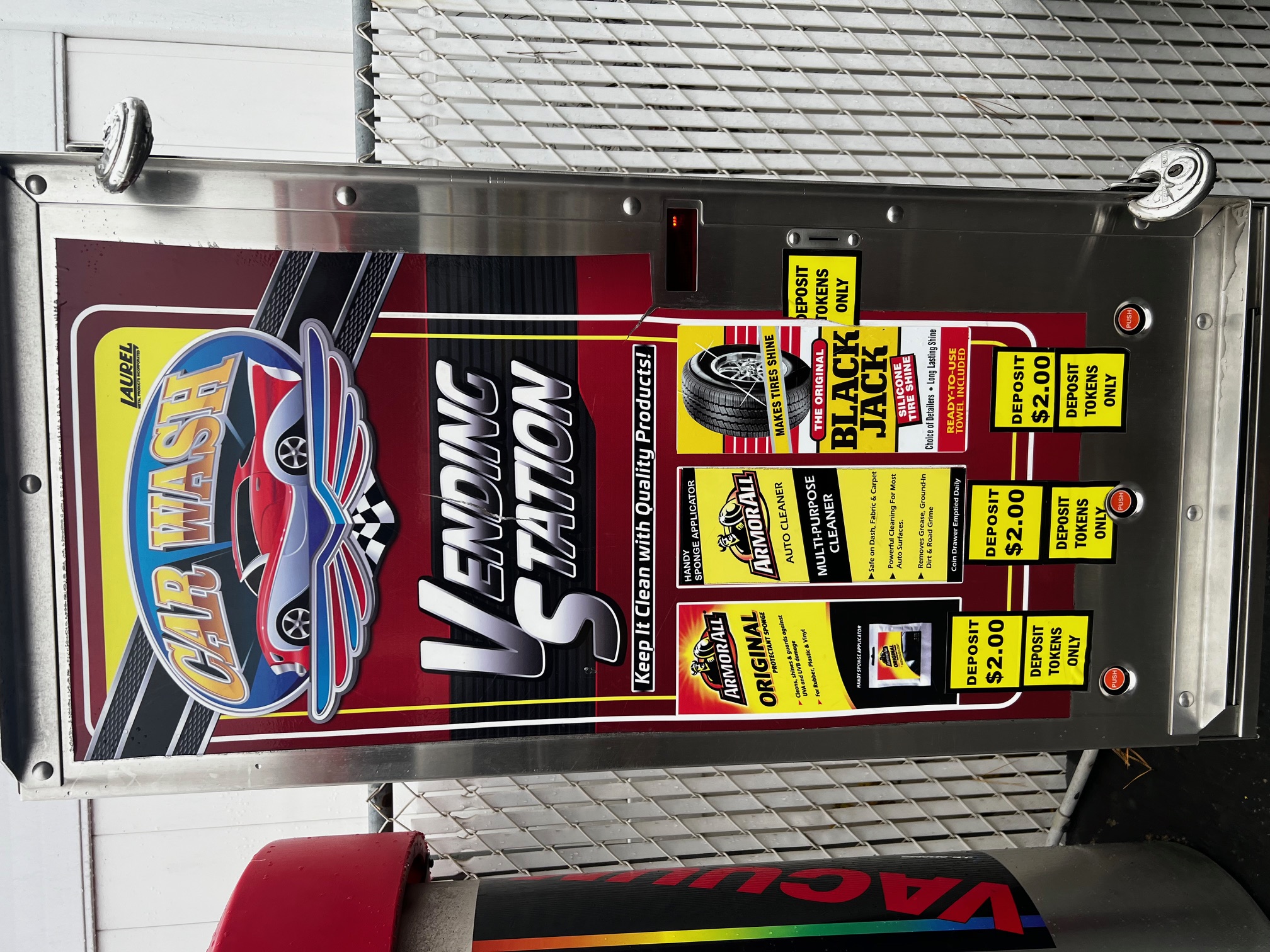 Vending Machine - Detailing Products