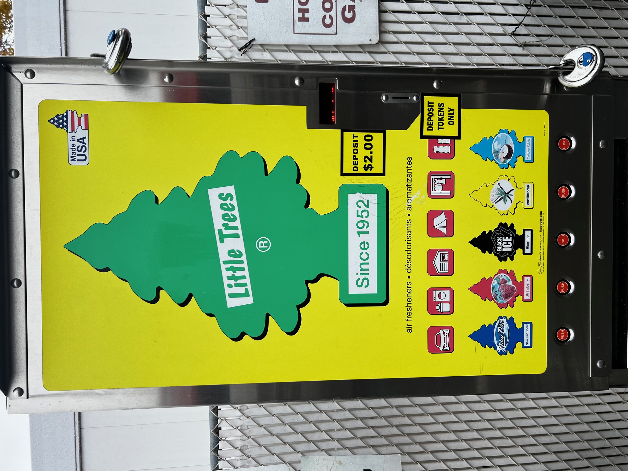 Vending Machine - Car Accessories